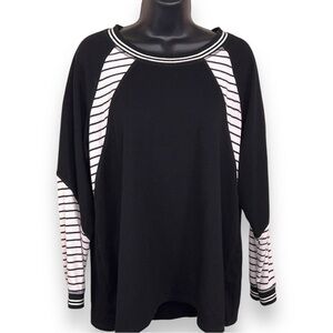 XL Maurice’s Black White Stripe Top Long Sleeve Round Neckline Stretch Casual